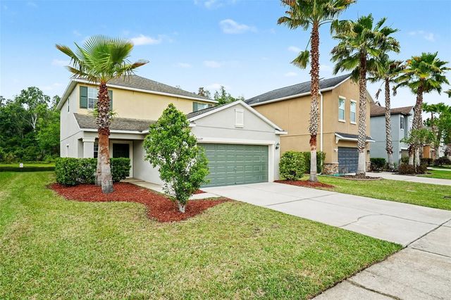 1677 LUDINGTON AVENUE, Wesley Chapel, FL 33543