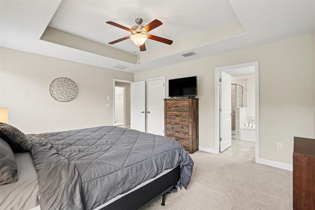 1677 LUDINGTON AVENUE, Wesley Chapel, FL 33543