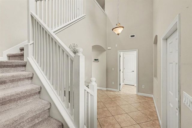 1677 LUDINGTON AVENUE, Wesley Chapel, FL 33543