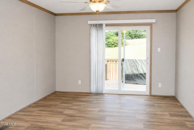 105 Wedding Lane, Chuckey, TN 37641