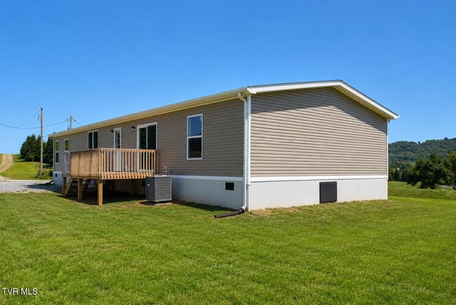 105 Wedding Lane, Chuckey, TN 37641