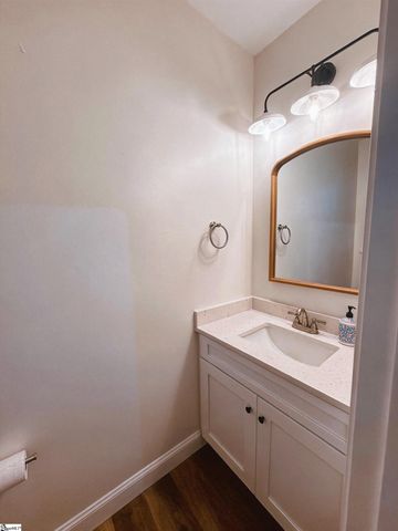 734 S Bomar Avenue, Landrum, SC 29356