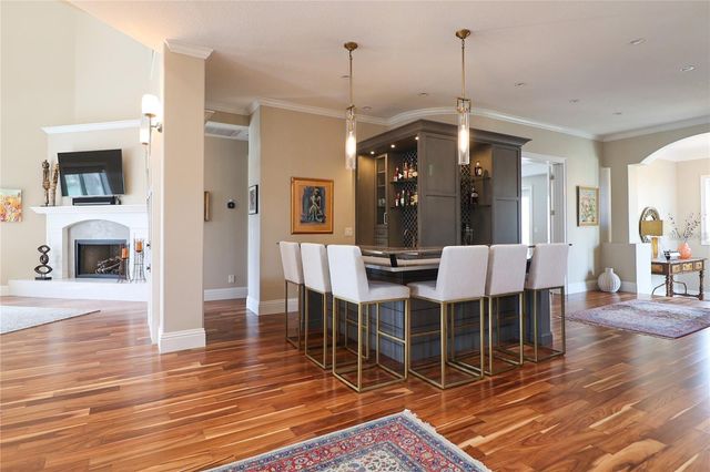 11105 5TH STREET E, Treasure Island, FL 33706