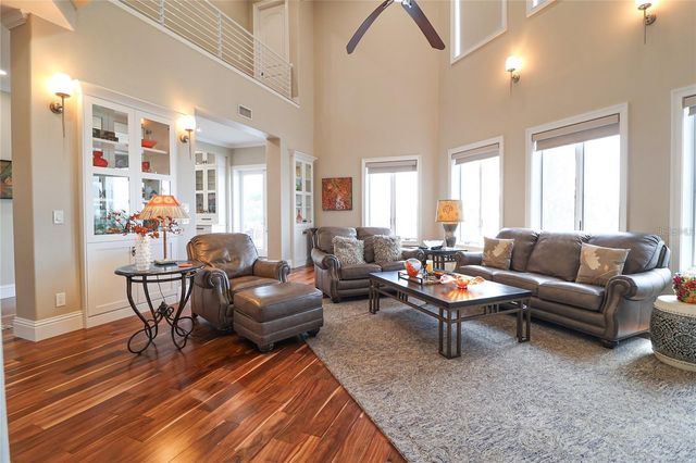 11105 5TH STREET E, Treasure Island, FL 33706