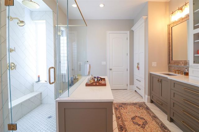 11105 5TH STREET E, Treasure Island, FL 33706