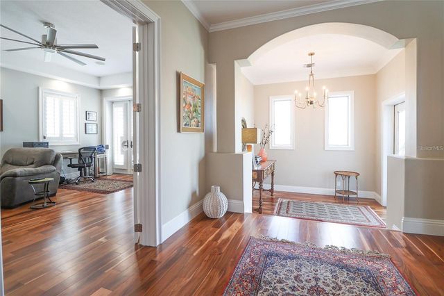 11105 5TH STREET E, Treasure Island, FL 33706