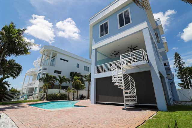 11105 5TH STREET E, Treasure Island, FL 33706