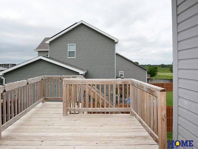 7421 N 11th Street, Lincoln, NE 68521