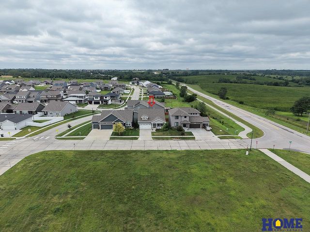 7421 N 11th Street, Lincoln, NE 68521