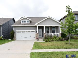 7421 N 11th Street, Lincoln, NE 68521