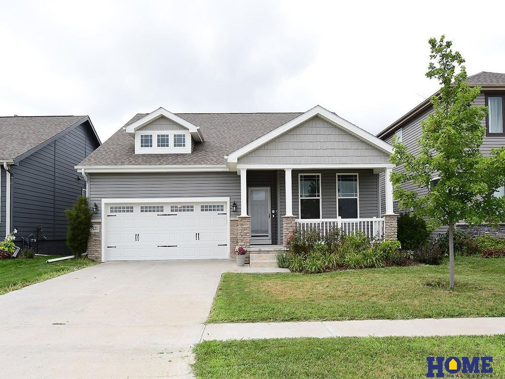 7421 N 11th Street, Lincoln, NE 68521