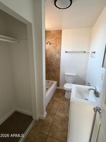 9012 N 14TH Street, Phoenix, AZ 85020