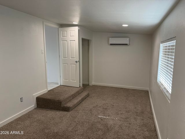 9012 N 14TH Street, Phoenix, AZ 85020