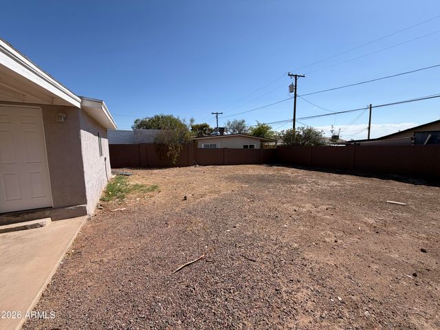 9012 N 14TH Street, Phoenix, AZ 85020