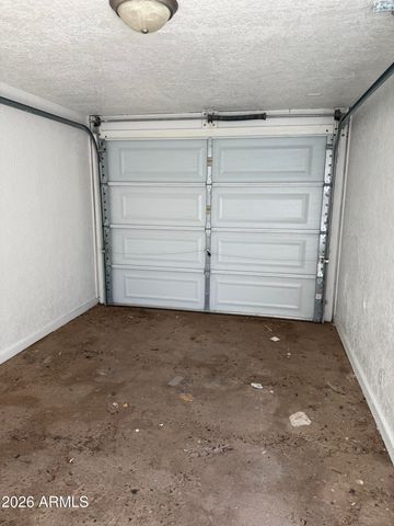 9012 N 14TH Street, Phoenix, AZ 85020