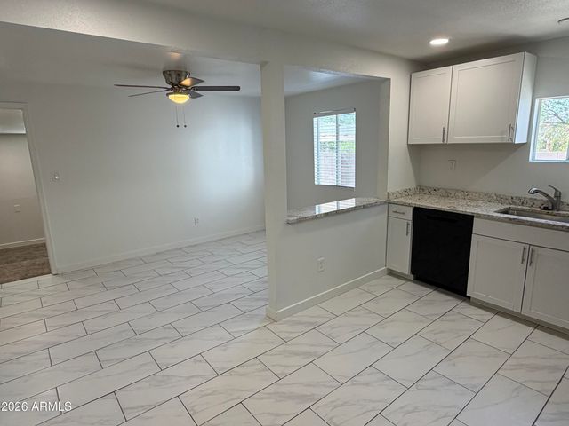 9012 N 14TH Street, Phoenix, AZ 85020