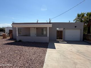 9012 N 14TH Street, Phoenix, AZ 85020