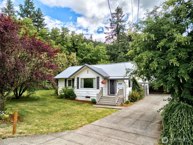 48242 Moen Road, Concrete, WA 98237