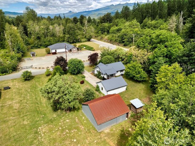 48242 Moen Road, Concrete, WA 98237