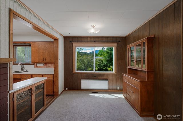 48242 Moen Road, Concrete, WA 98237