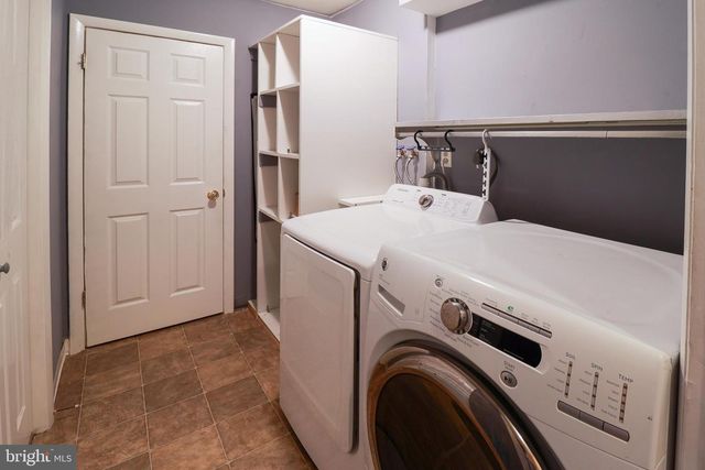 7123 SALEM PARK CIR, Mechanicsburg, PA 17050