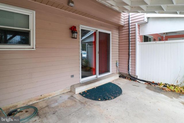 7123 SALEM PARK CIR, Mechanicsburg, PA 17050