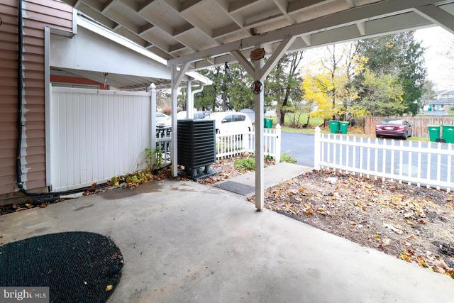 7123 SALEM PARK CIR, Mechanicsburg, PA 17050