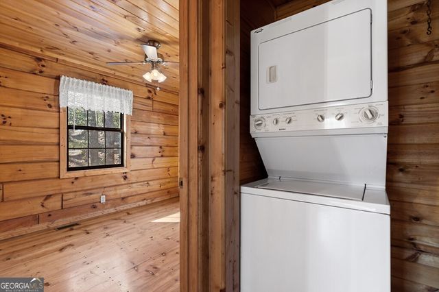 16 Dean Court, Cherry Log, GA 30522