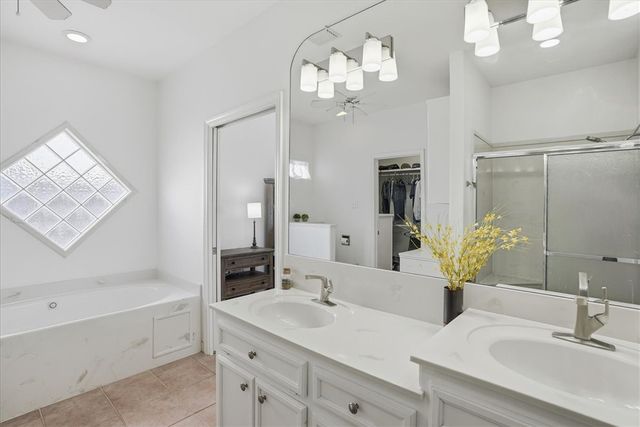 13633 Camino De Oro Ct, Corpus Christi, TX 78418