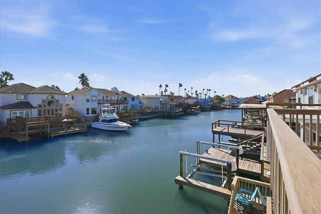 13633 Camino De Oro Ct, Corpus Christi, TX 78418