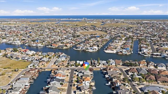 13633 Camino De Oro Ct, Corpus Christi, TX 78418