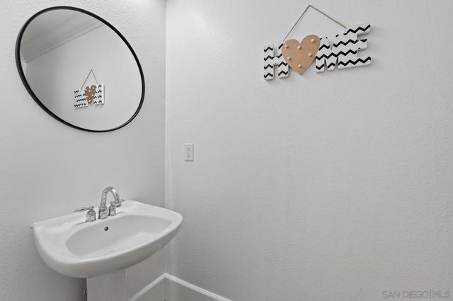 13002 Requlo Place, San Diego, CA 92130