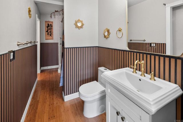 2138 Via Robles, Oceanside, CA 92054