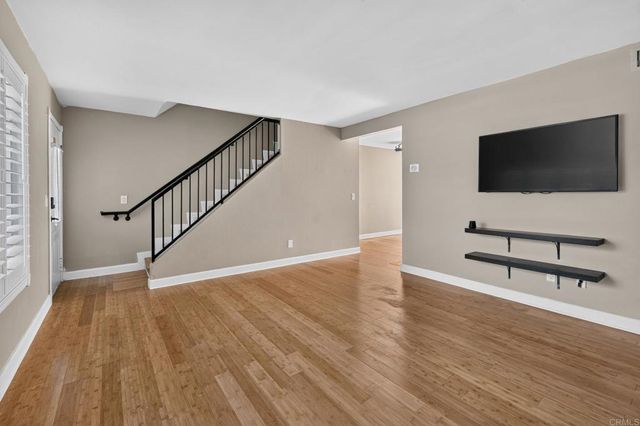 2138 Via Robles, Oceanside, CA 92054