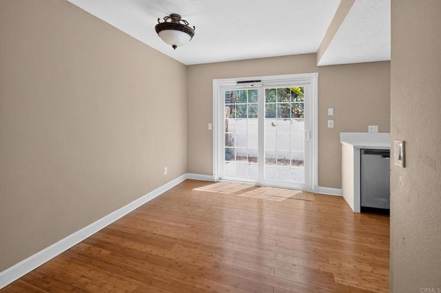 2138 Via Robles, Oceanside, CA 92054