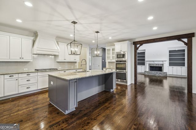 3705 Williams Point Drive, Cumming, GA 30028