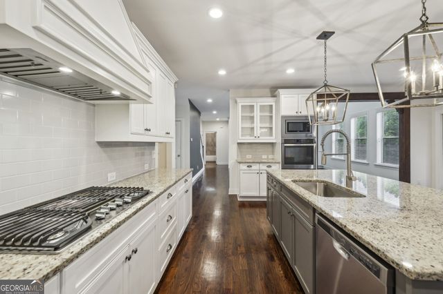 3705 Williams Point Drive, Cumming, GA 30028