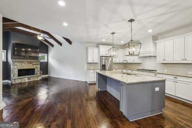 3705 Williams Point Drive, Cumming, GA 30028