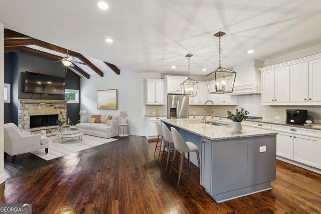 3705 Williams Point Drive, Cumming, GA 30028