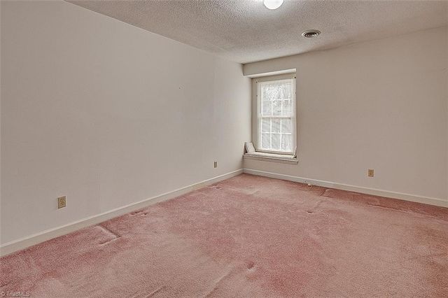 1211 Canterbury Trail, Asheboro, NC 27205