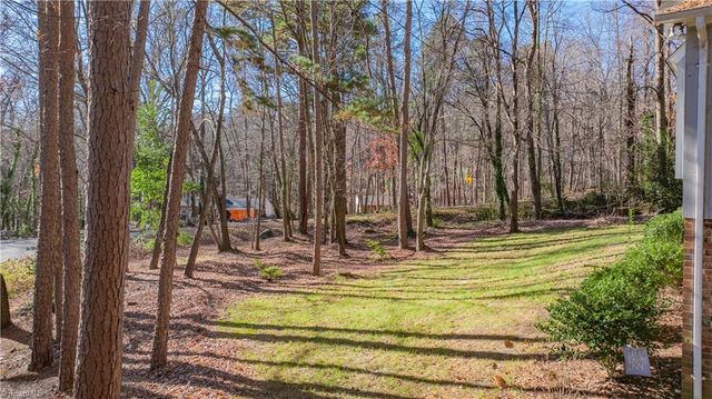 1211 Canterbury Trail, Asheboro, NC 27205