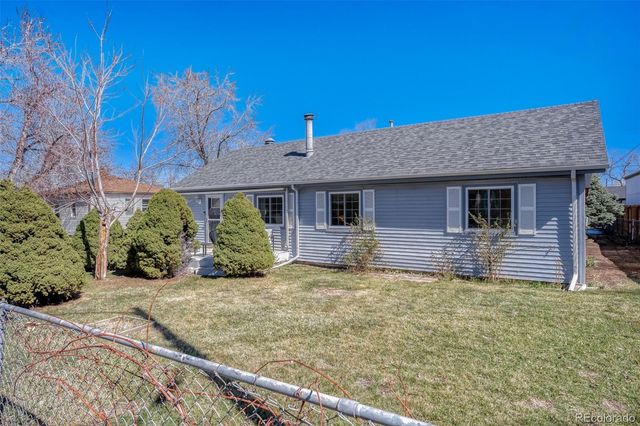 1240 Urban Street, Lakewood, CO 80401