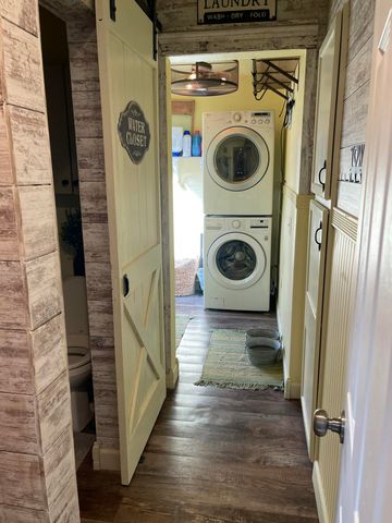 110 Pioneer Way, Hollister, MO 65672