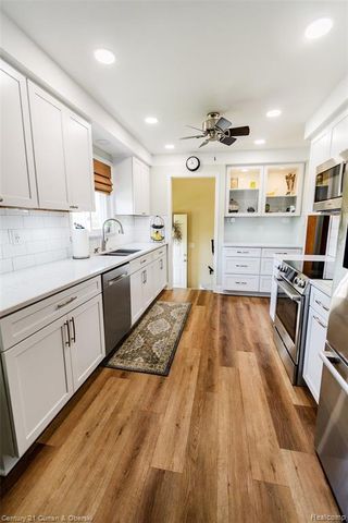 4218 Pardee Avenue, Dearborn Heights, MI 48125