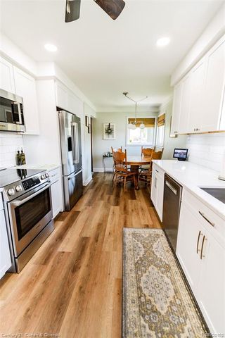 4218 Pardee Avenue, Dearborn Heights, MI 48125