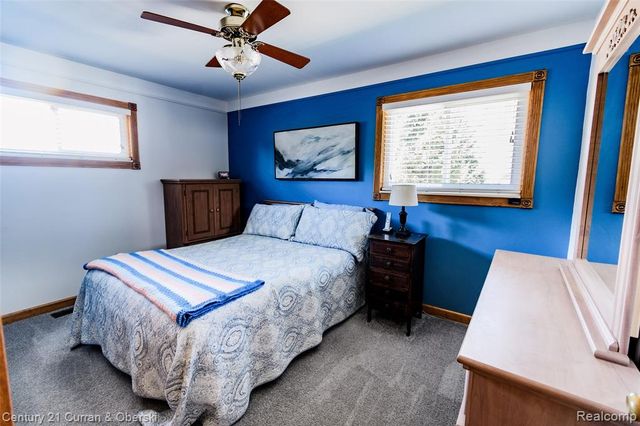 4218 Pardee Avenue, Dearborn Heights, MI 48125