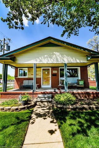 4218 Pardee Avenue, Dearborn Heights, MI 48125