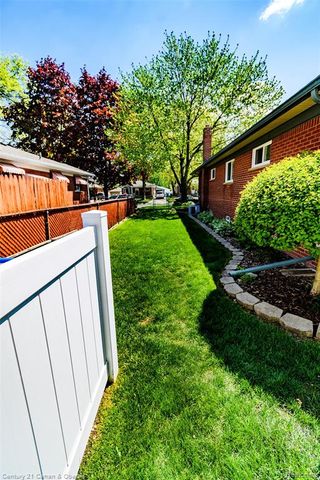 4218 Pardee Avenue, Dearborn Heights, MI 48125