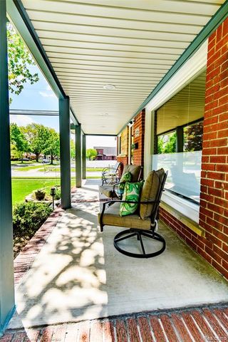 4218 Pardee Avenue, Dearborn Heights, MI 48125