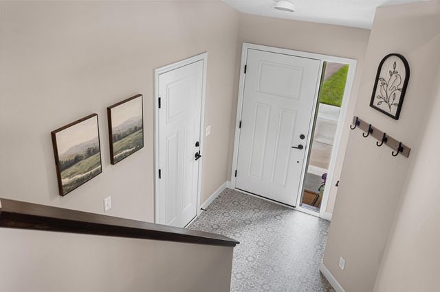1622 Oak Ridge Street, Hanover, MN 55341